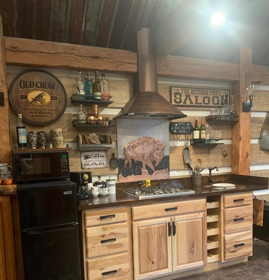 Bed and Breakfast Fox Pass Cabins Хот-Спрингс Экстерьер фото