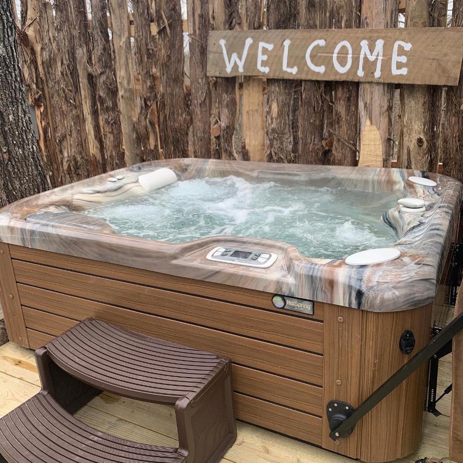 Bed and Breakfast Fox Pass Cabins Хот-Спрингс Экстерьер фото