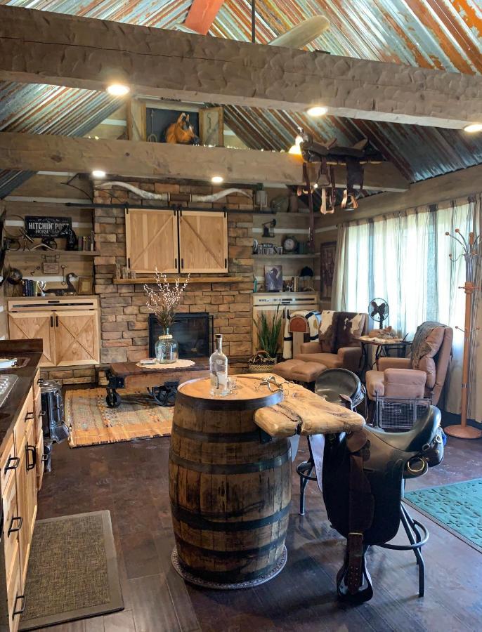 Bed and Breakfast Fox Pass Cabins Хот-Спрингс Экстерьер фото