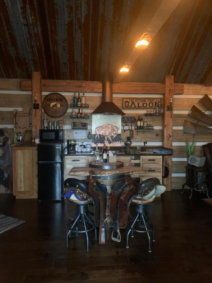 Bed and Breakfast Fox Pass Cabins Хот-Спрингс Экстерьер фото