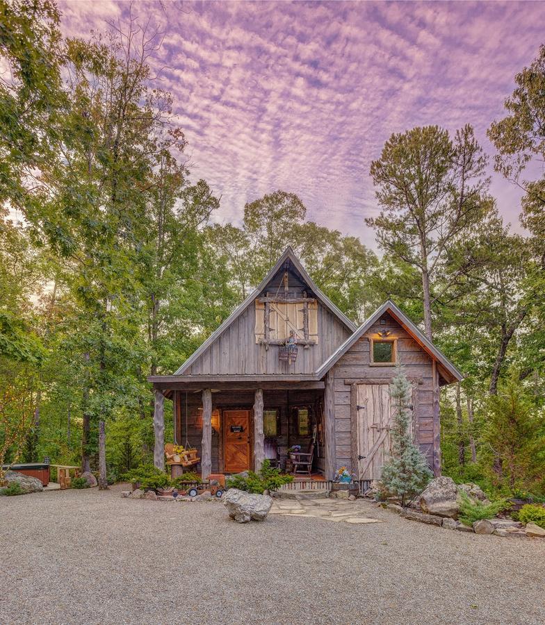 Bed and Breakfast Fox Pass Cabins Хот-Спрингс Экстерьер фото